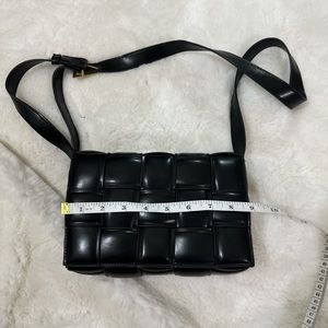black crossbody